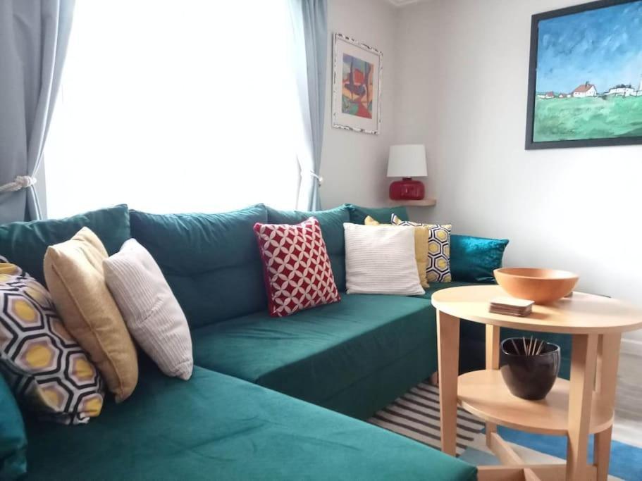 House With Free Parking And Large Garden Villa Wyke Regis Exterior foto